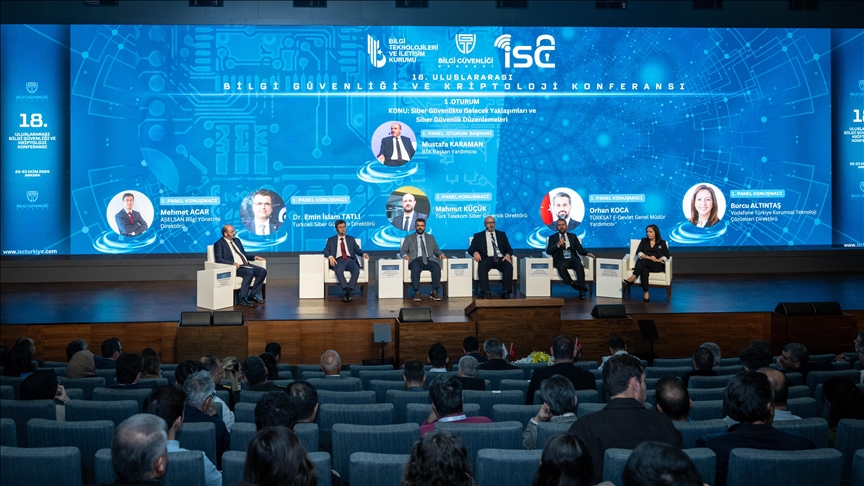 Türkiye'nin e-Devlet'i dost ve kardeş ülkelere model oldu