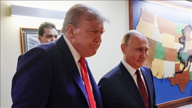 Трамп за одложената средба со Путин: „Не сакам средба што ќе биде губење време“