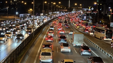 İstanbul'da trafik yoğunluğu yüzde 85'e çıktı