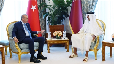 الرئيس أردوغان يشارك في مأدبة أقامها أمير قطر على شرفه