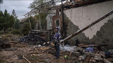 Russia claims to have seized 2 more settlements in Ukraine