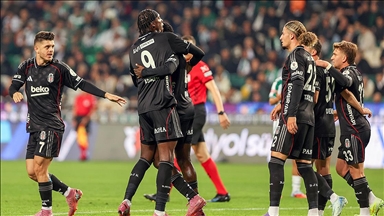 Beşiktaş 3 puanı 2 golle aldı