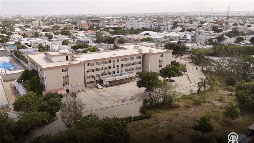 Recep Tayyip Erdoğan Eğitim ve Araştırma Hastanesi Somali’de binlerce hastaya umut oluyor