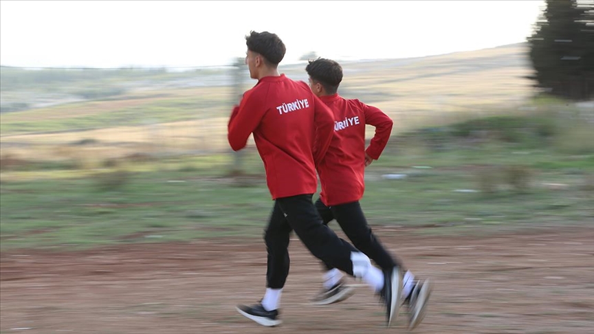 Güreşçi kuzenlerin "yarım kalan" şampiyonluk hayalleri