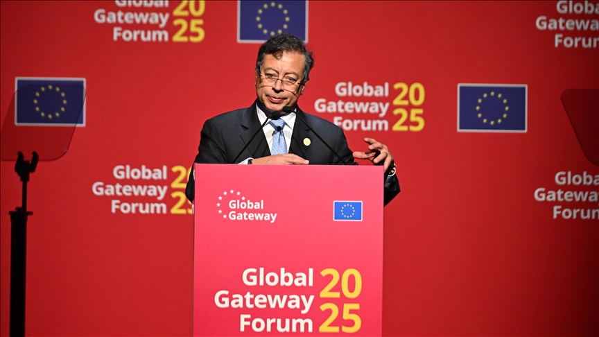 Colombian president vows legal action in US after Trump calls him ‘a thug and a bad man’