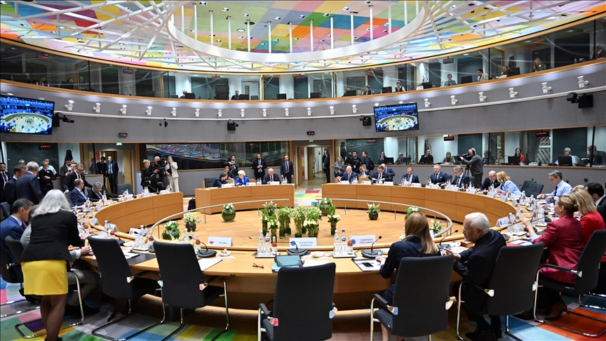 Zelenskyy urges EU to unlock Ukraine’s accession talks, strengthen air defense, effectuate sanctions