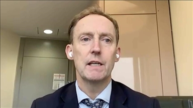 Eurodeputeti Andrews i bën thirrje BE-së të vazhdojë "kërcënimin e sanksioneve" kundër Izraelit