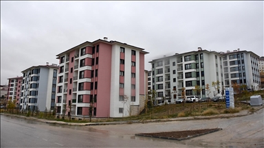 Van'da TOKİ'nin inşa ettiği deprem konutları güvenli yaşam alanına dönüştü 