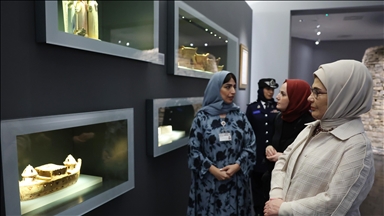 أمينة أردوغان تزور المتحف الوطني العماني