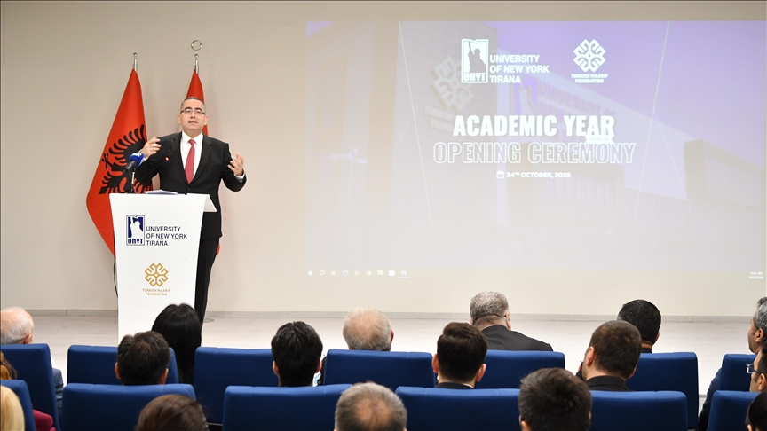 Ambasadori turk në ceremoninë për vitin e ri akademik në UNYT: Jemi gjithmonë pranë vëllezërve shqiptarë