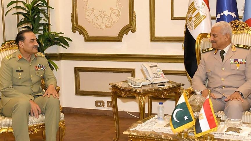 مباحثات مصرية باكستانية لتعزيز التعاون العسكري