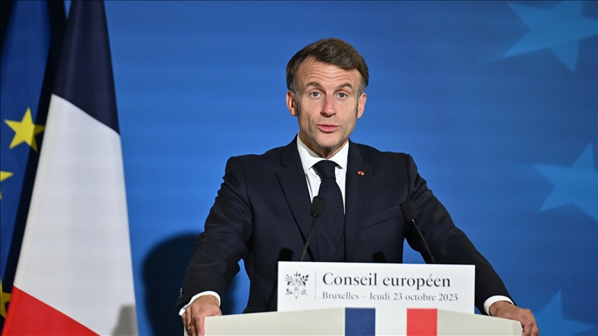 Macron appelle à « poursuivre et renforcer » le soutien militaire et financier à l’Ukraine