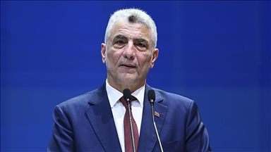 Ticaret Bakanı Bolat'tan reeskont kredilerinin günlük limitlerinin artırılmasına ilişkin paylaşım