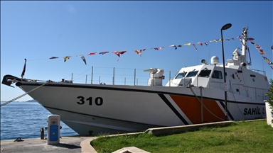 Al menos 7 muertos tras el naufragio de una embarcación frente a la costa de Türkiye en el Mediterráneo 
