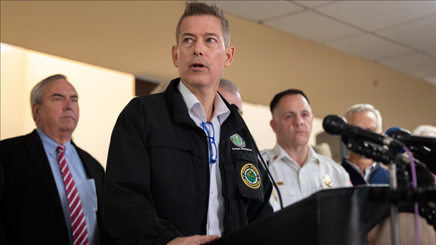 Shutdown-triggered staffing shortages delay flights, raise safety concerns in US