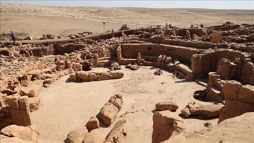 Kolandinên li Karahantepeyê kevneşopiyeke niştecihbûnê ya 12 hezar salî derdixe holê