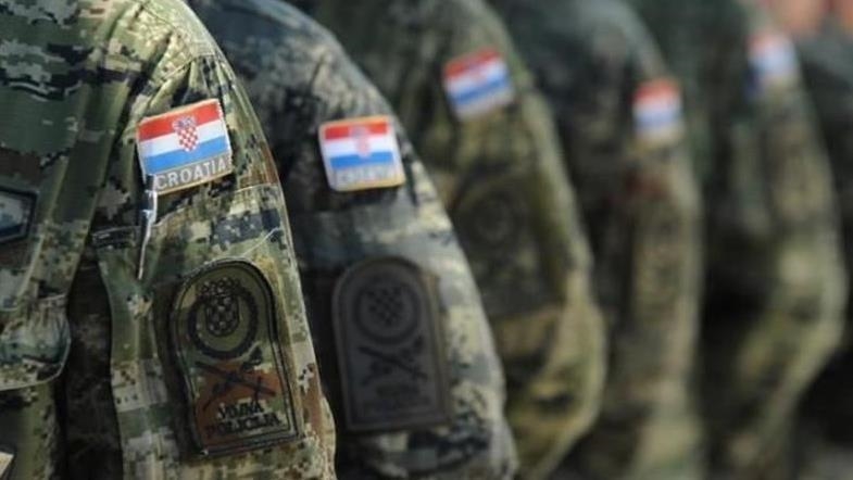Kroacia rikthen shërbimin e detyrueshëm ushtarak
