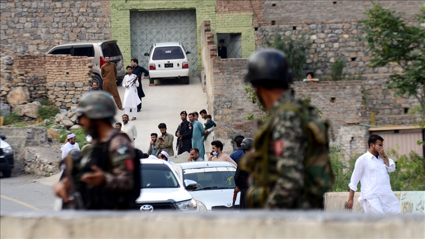 Pakistan army says it foiled major terrorist attack, killed 3 militants near Afghan border
