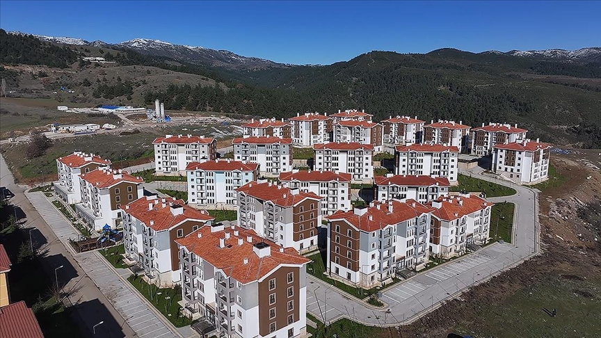 Sektör temsilcileri Yüzyılın Konut Projesi'ni değerlendirdi 