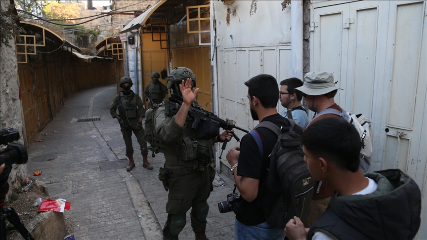 Cisjordanie : Un Palestinien raconte une nuit de terreur après une attaque de colons israéliens