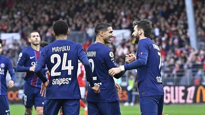 قدم.. أشرف حكيمي يقود باريس سان جيرمان للفوز على ستاد بريست