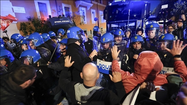 Policia përleshet me protestuesit propalestinezë në Romë