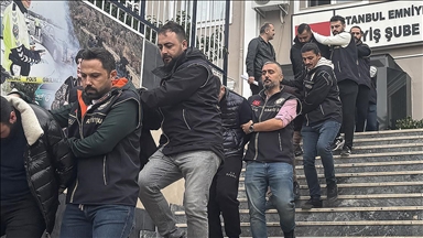 İstanbul merkezli 11 ildeki "change" araç operasyonunda yakalanan 26 şüpheli tutuklandı