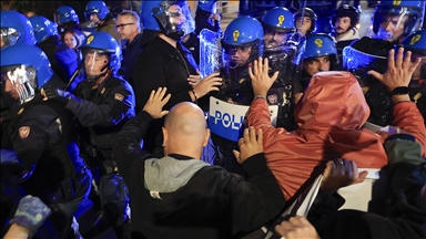 Sukob policije s propalestinskim demonstrantima u Rimu