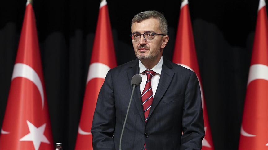 İletişim Başkanı Duran: PKK'nın bugünkü açıklaması, silah bırakma hedefi doğrultusunda olumlu bir gelişmedir