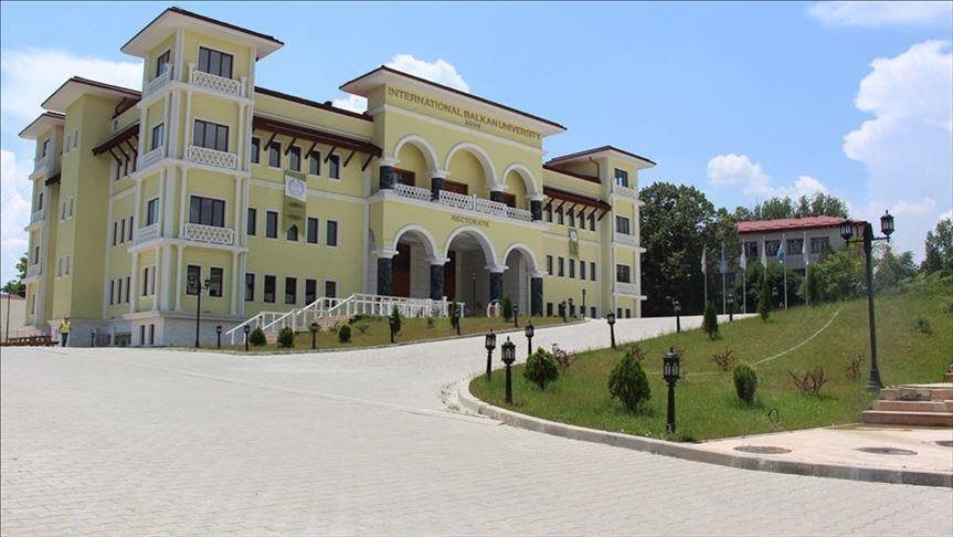 Shoqata e të Diplomuarve dhe Anëtarëve të Universitetit Ndërkombëtar Ballkanik shënon përvjetorin e parë