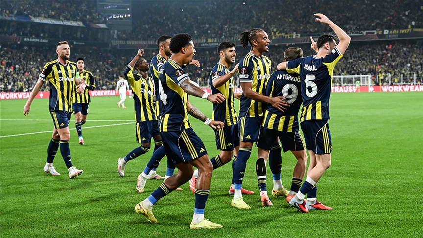 Fenerbahçe, Süper Lig'de yarın Gaziantep FK'ye konuk olacak Fenerbahçe, Süper Lig'de yarın Gaziantep FK'ye konuk olacak