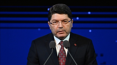 Bakan Tunç: Milli Dayanışma, Kardeşlik ve Demokrasi Komisyonu'nda bakanlıkça gerçekleştirdiğimiz çalışmalar paylaşılacak