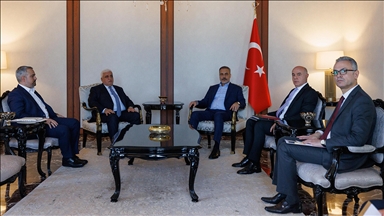 Bakan Fidan, Haşdi Şabi Komisyonu Başkanı Feyyad ile bir araya geldi