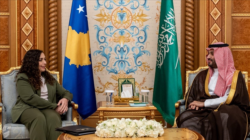 Presidentja Osmani u prit në Riad nga Princi i Kurorës së Arabisë Saudite, Mohammed bin Salman