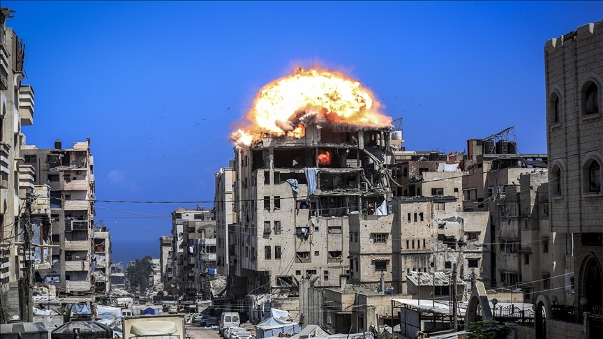 İsrail'in Gazze'ye saldırılarında can kaybı son 48 saatte 8 artarak 68 bin 527'ye çıktı