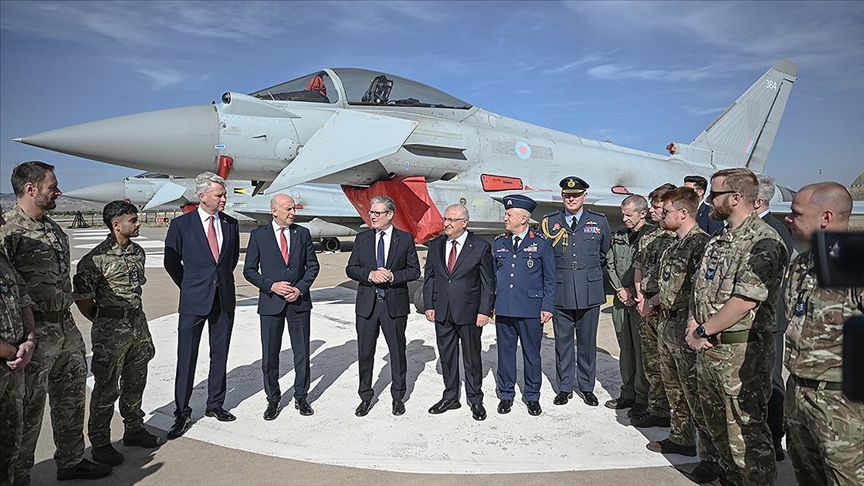 Bakan Güler: Toplam 44 Eurofighter Typhoon alımı yapılacak Bakan Güler: Toplam 44 Eurofighter Typhoon alımı yapılacak