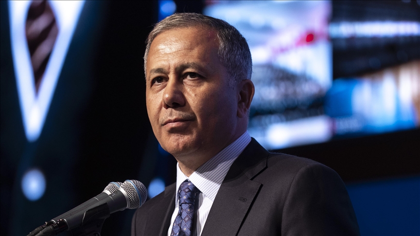 İçişleri Bakanı Yerlikaya'dan trafik cezalarına ilişkin açıklama