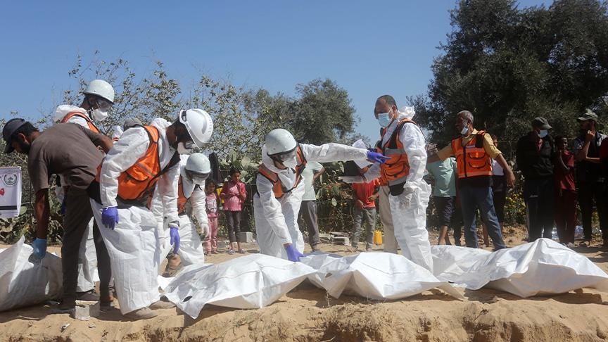 دفن 41 جثمانا فلسطينيا "مجهولي الهوية" أعادتهم إسرائيل لغزة