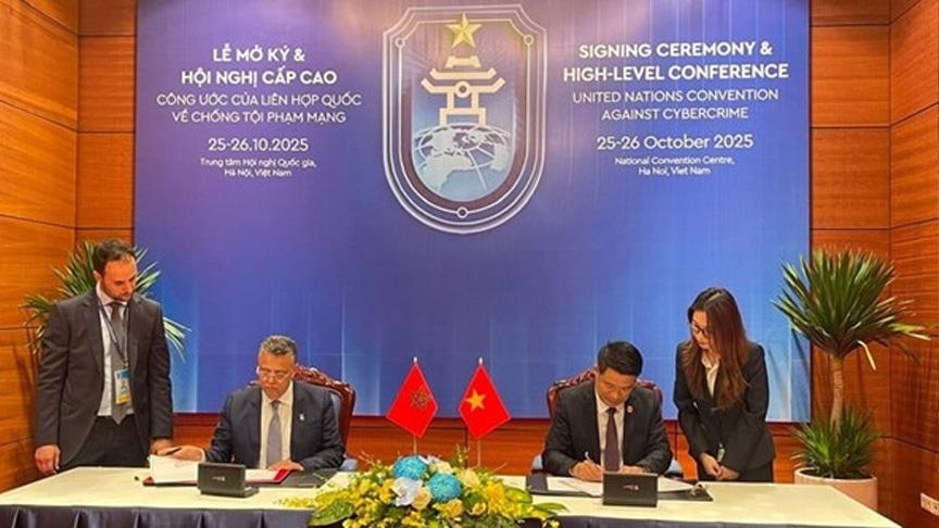 المغرب وفيتنام يوقعان اتفاقيتين لتعزيز التعاون القانوني والقضائي