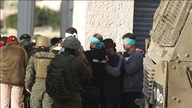 الضفة.. الجيش الإسرائيلي يعتقل 21 فلسطينيا بينهم قيادي في "حماس"