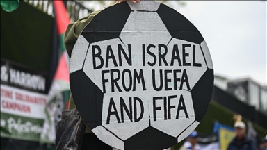 FIFA ve UEFA, İsrail'i ihraç etmeyerek uluslararası hukuku yok saydı