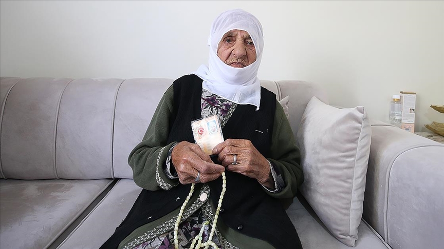 Esmer ninenin en büyük üzüntülerinden biri Atatürk'ü görememek