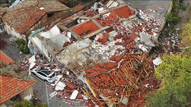 Земјотрес со магнитуда од 6,1 степен ја потресе западна Турција