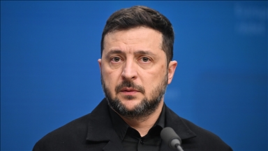 Zelenskiy, F-16, Gripen ve Rafale gibi 250 savaş uçağı almayı planladıklarını belirtti