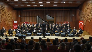 Ankara Devlet Klasik Türk Müziği Korosu "Cumhuriyet Coşkusu" konseri verdi