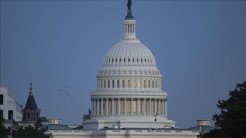 US federal government shutdown could cost economy up to $14B: Budget office