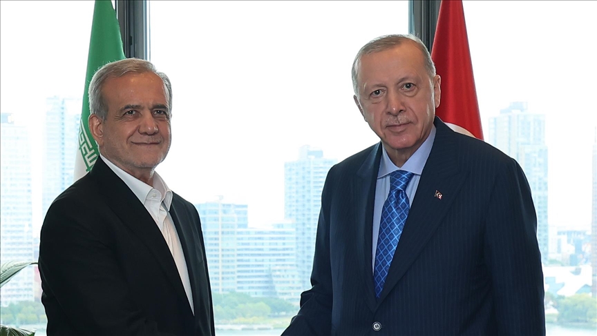 پزشکیان سالگرد تاسیس جمهوریت در ترکیه را به رئیس‌جمهور اردوغان و مردم تبریک گفت