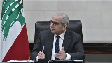 رئيس حكومة لبنان: أي سلاح خارج إطار الدولة خطر ولا يخدم أي قضية