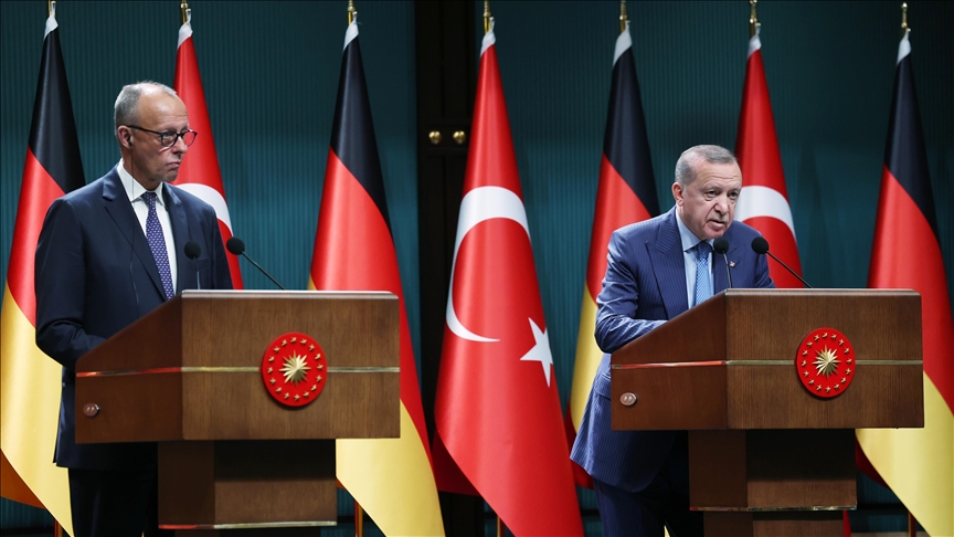 Erdogan et Merz affichent leur unité sur l'UE, le commerce et la fin des guerres à Gaza et en Ukraine
