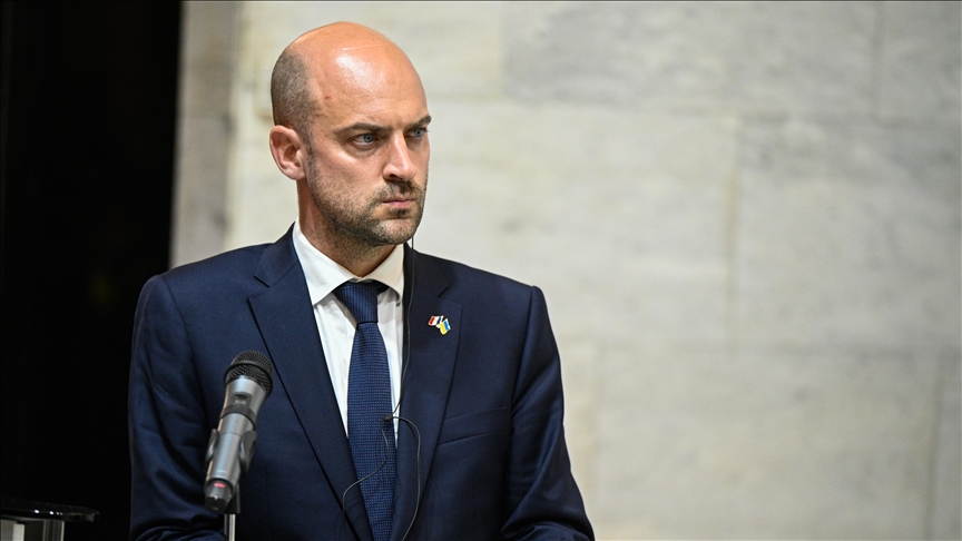 France : Jean-Noël Barrot critique le non-respect des règles européennes par les grandes plateformes